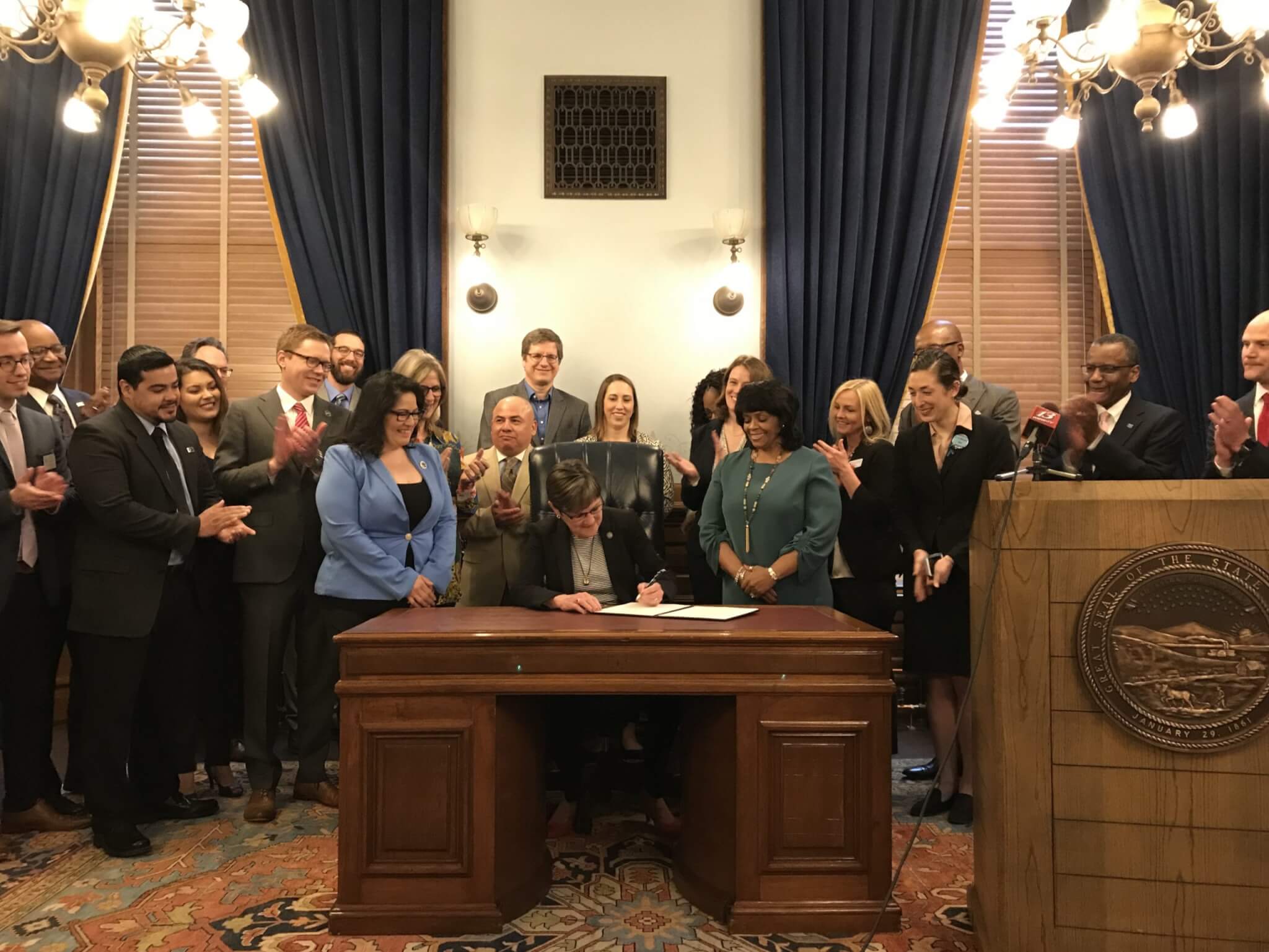 Governor Kelly highlights importance of accurate 2020 Census, Creates Kansas Complete Count Committee, appoints co-chairs